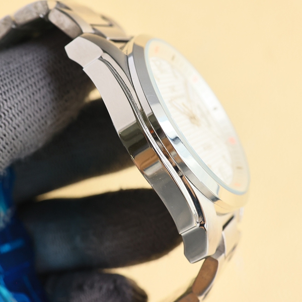 アイ・ダブリュー・シー全体デザイン